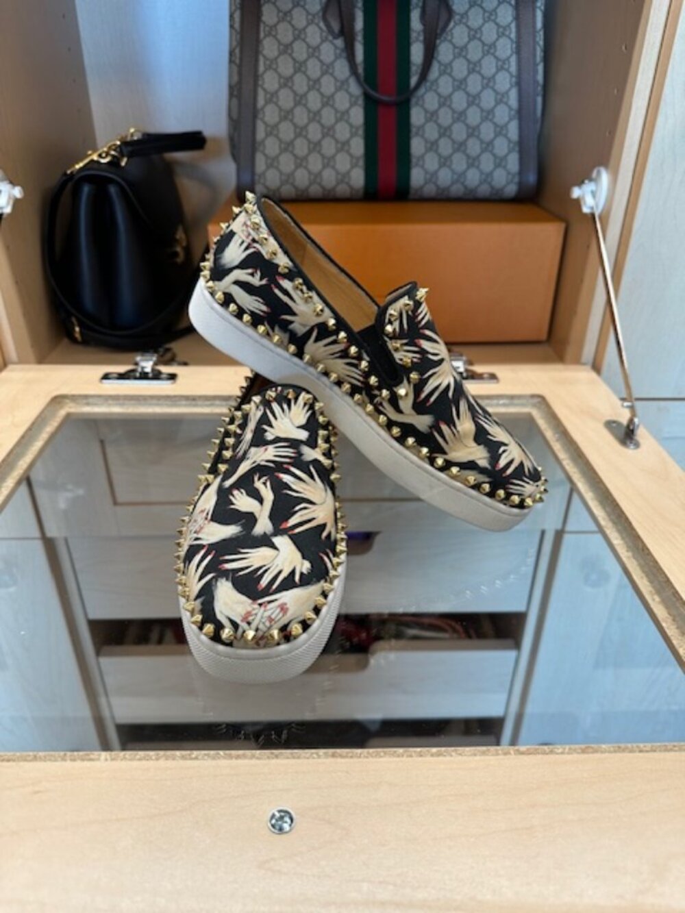 CHRISTIAN LOUBOUTIN TISSUE BEAUTY PIK BOAT SIZE 37 SNEAKERS